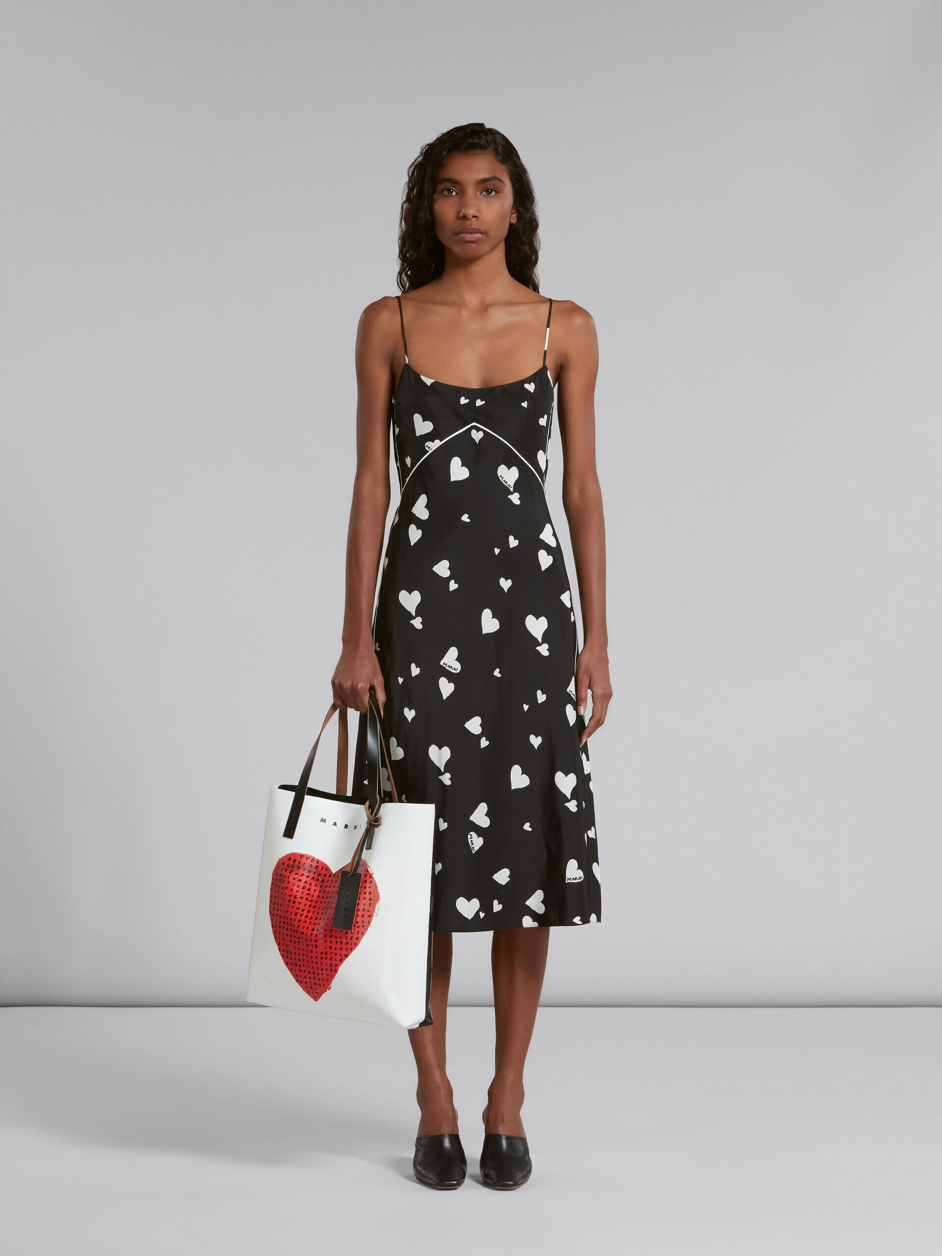 White tote with wordsearch heart print | Marni