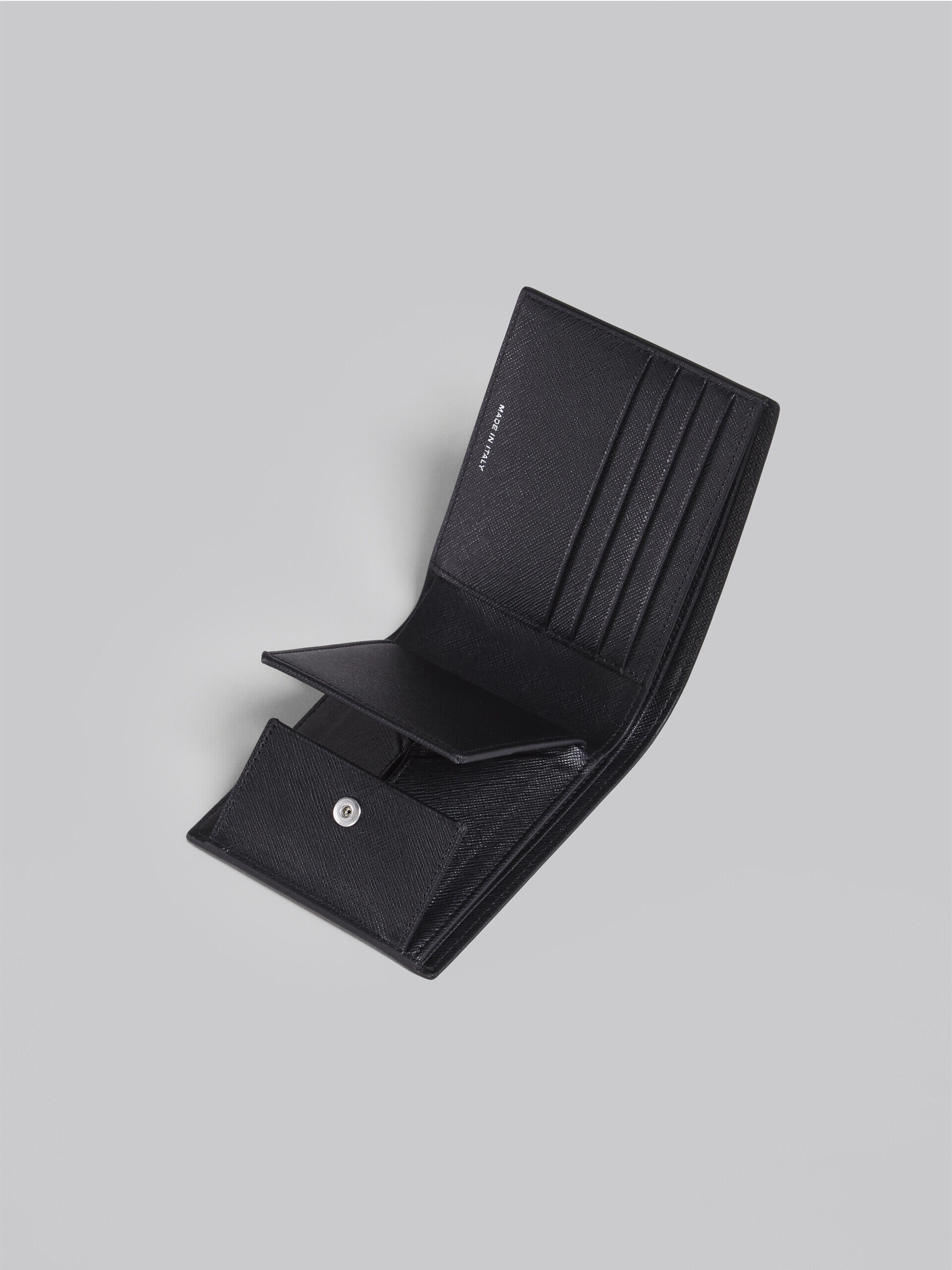 新品MARNI マルニ サフィアーノカーフレザー製 二つ折り財布 BLACK 