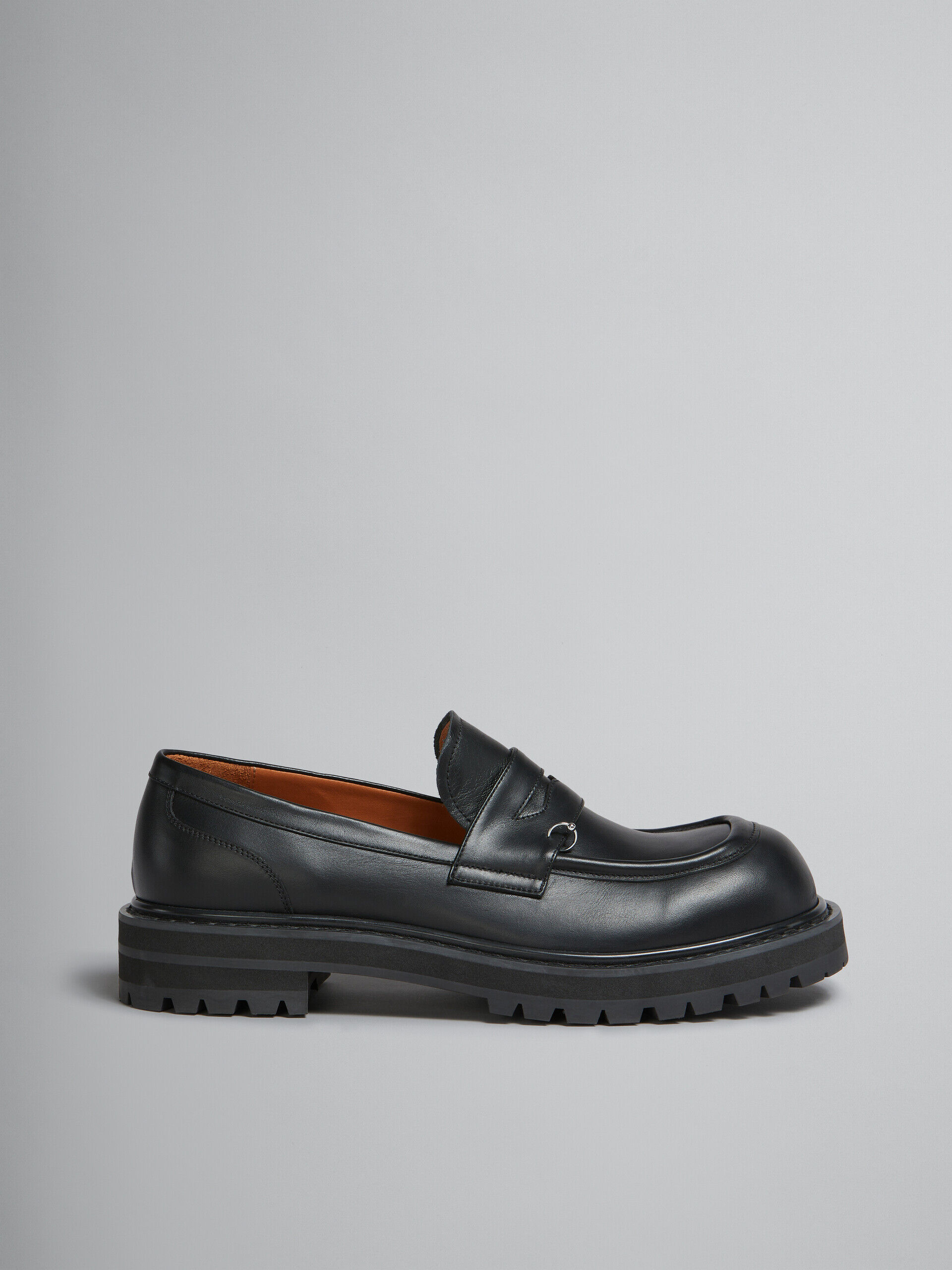Black leather chunky loafer with piercings | Marni