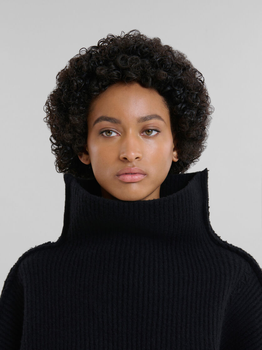 Pullover in lana nera - Pullover - Image 4