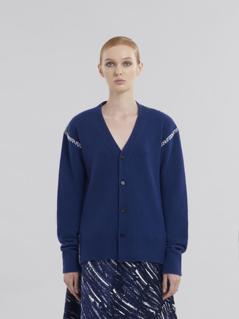 Cardigan in cashmere-lana blu con rammendo Marni - Pullover - Image 2