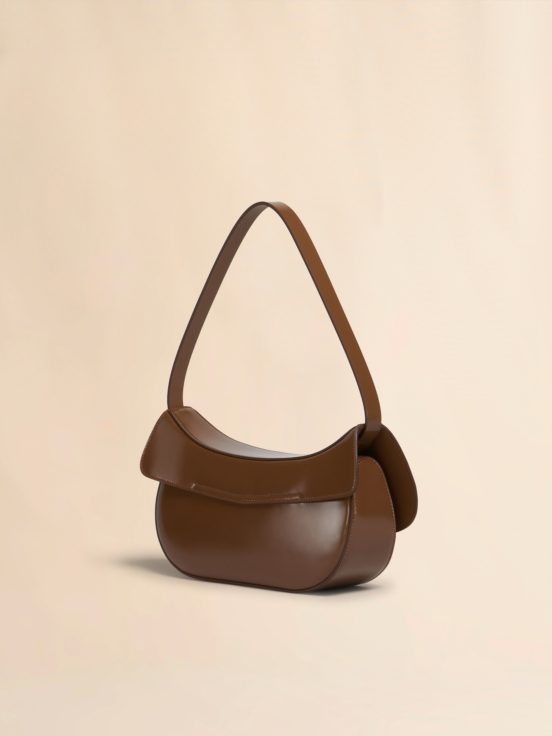 Borsa hobo Butterfly media in pelle marrone - Borse a spalla - Image 2