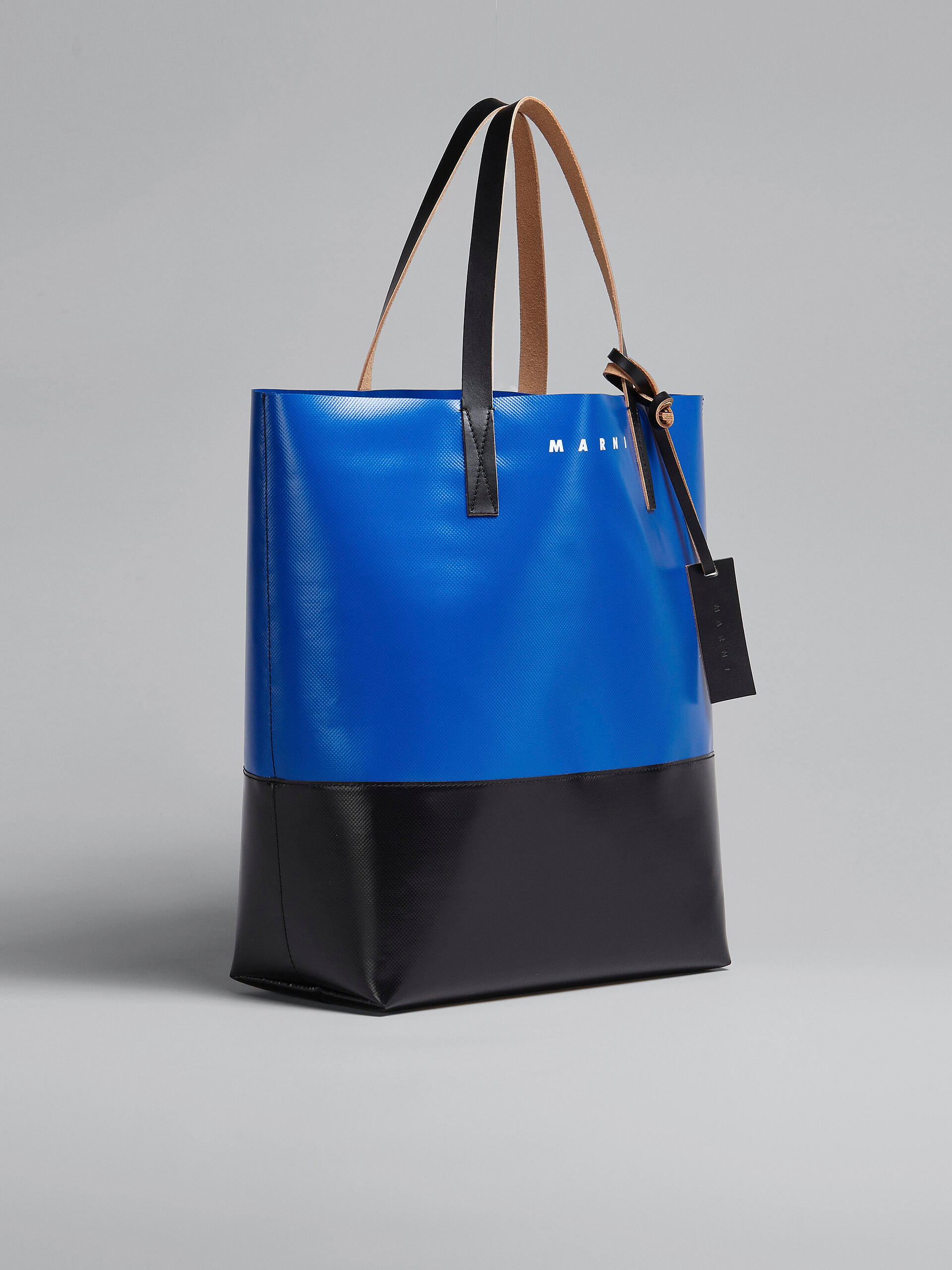 MARNI マルニ PVCショッピングバッグ ブラック&ブルー - www