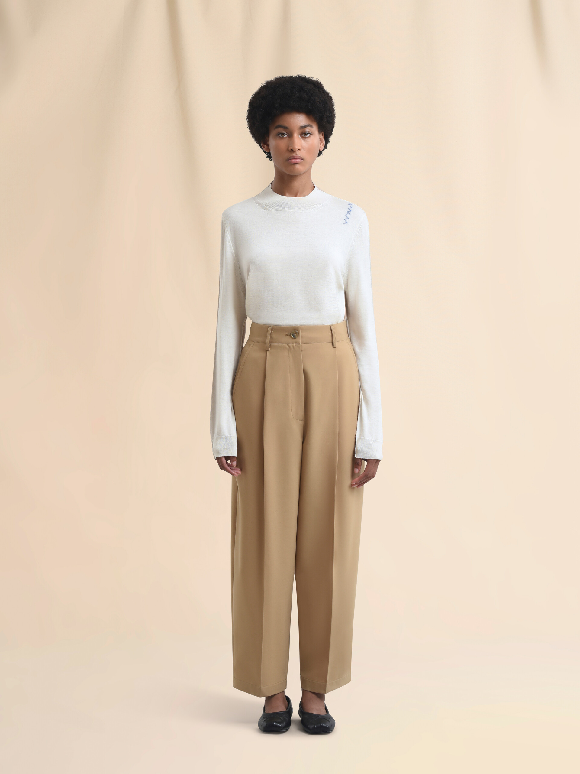 Pantaloni morbidi in mista lana beige con ricamo Marni Symbol - Pantaloni - Image 2