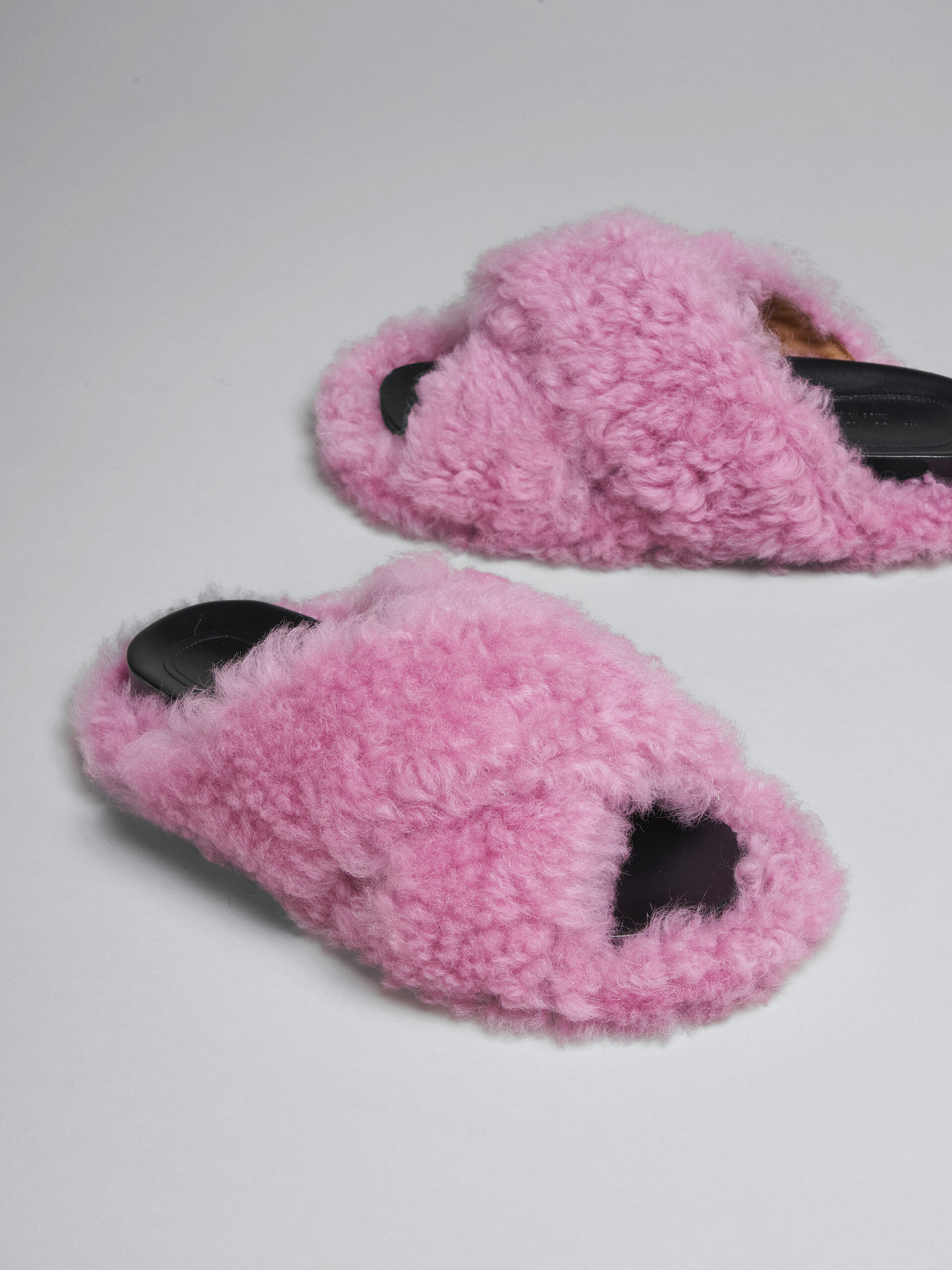 marni pink slippers