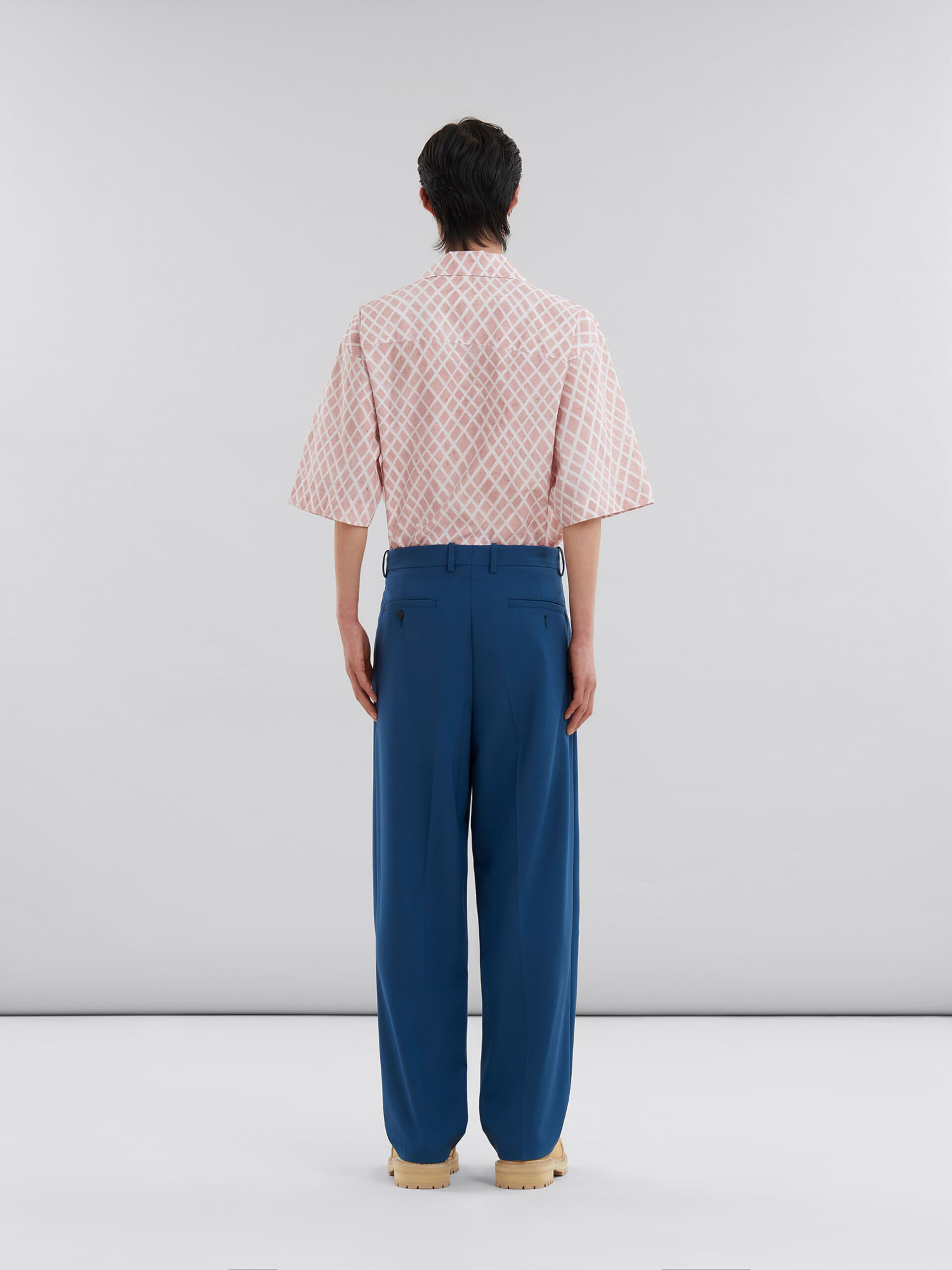 Pantaloni in lana blu con logo rammendo Marni - Pantaloni - Image 3
