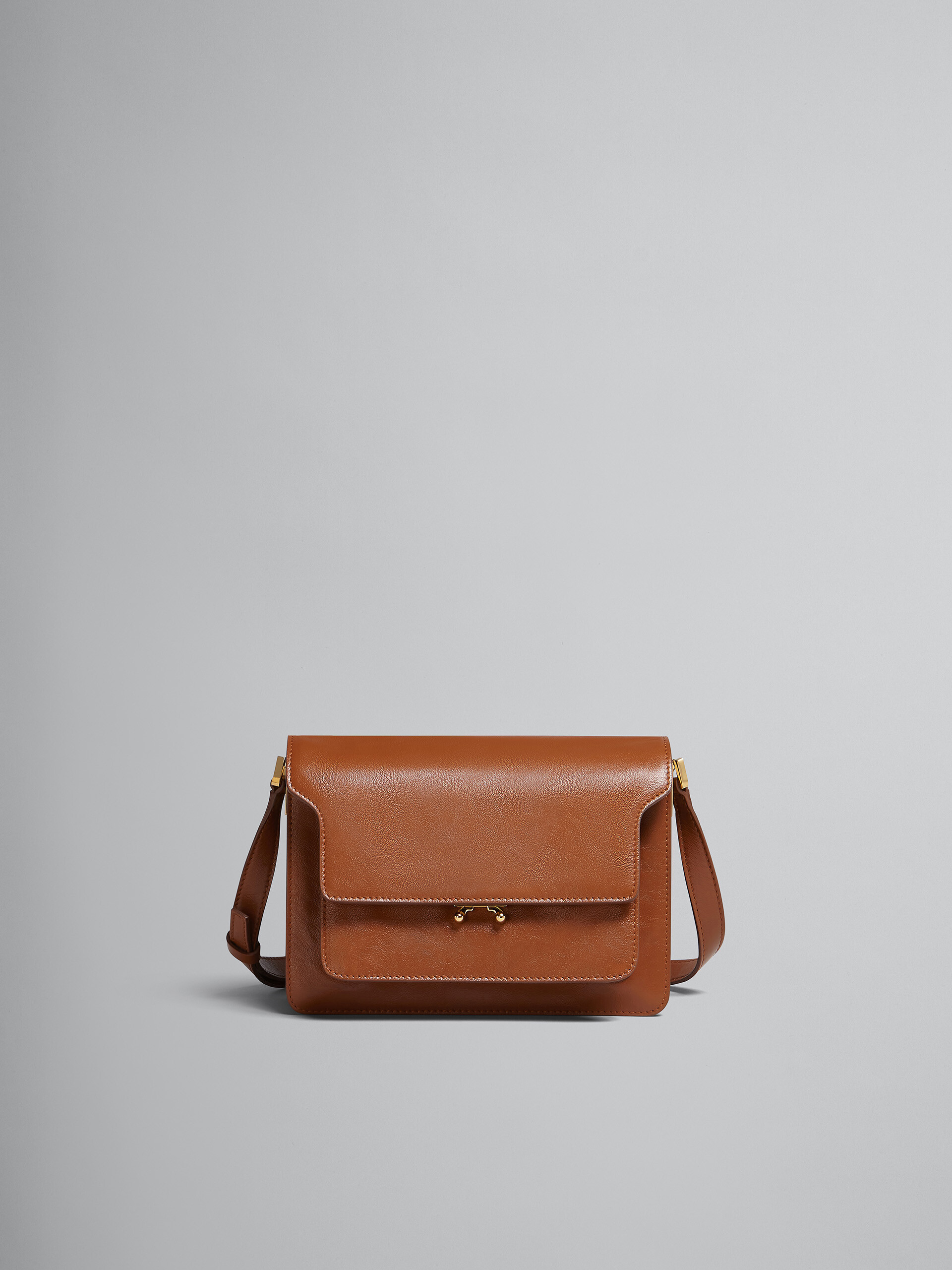 TRUNK medium bag in dark red shiny leather