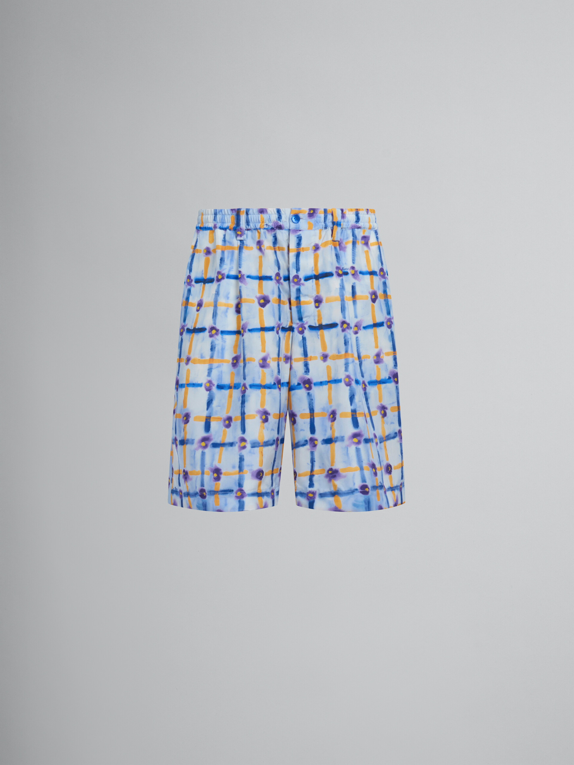 Hellblaue Shorts aus Habotai-Seide mit Kordelzug und Saraband-Print - Hosen - Image 1
