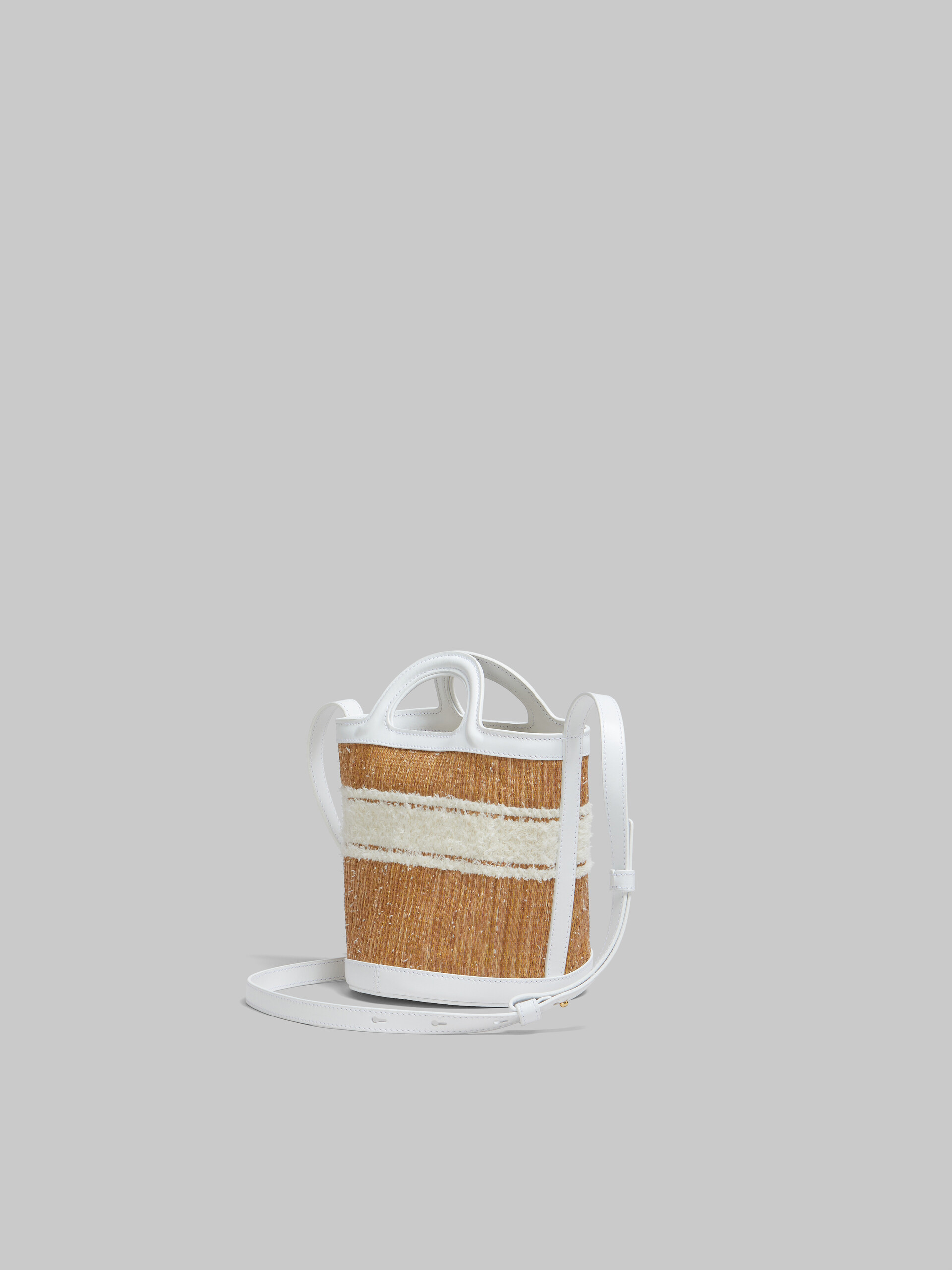 Tropicalia Bag piccola a secchiello in pelle bianca con logo trapuntato - Borse a spalla - Image 3