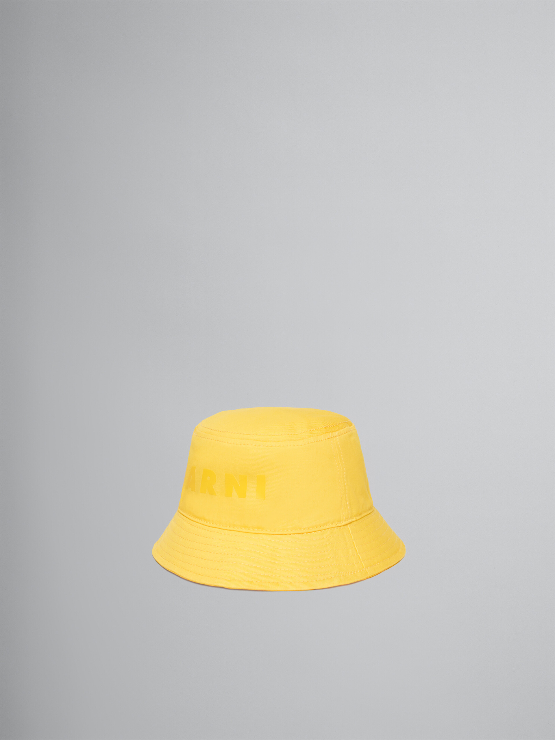 Gelber Fischerhut mit Logo - Hüte - Image 1