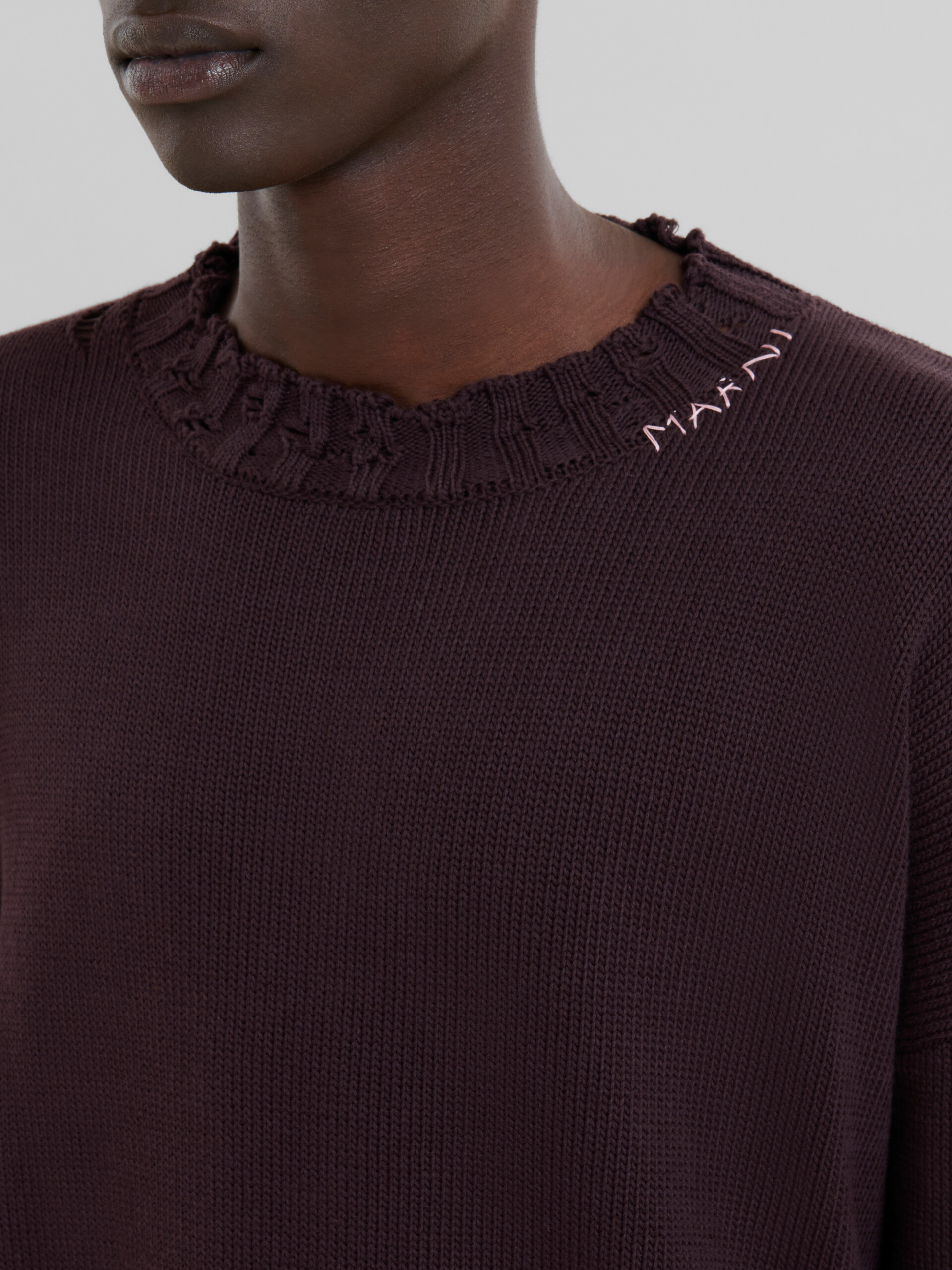 Maglia girocollo in cotone nero - Pullover - Image 4