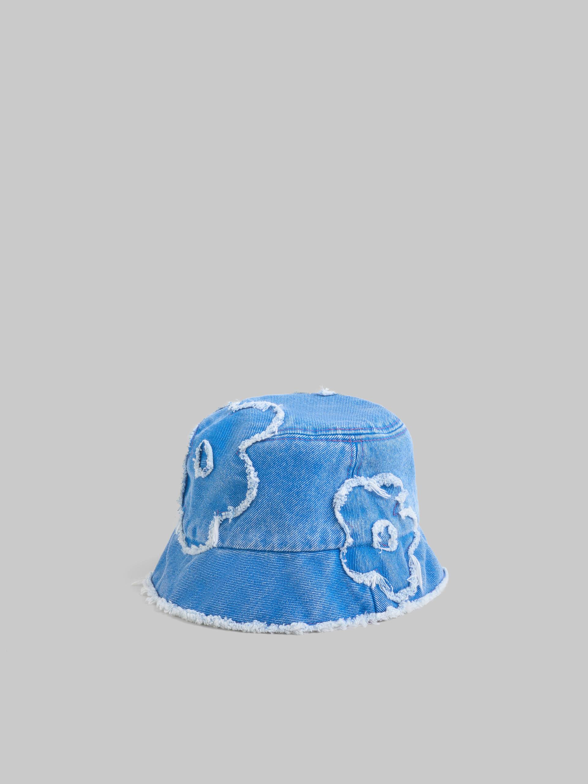 Cappello in denim azzurro con applicazioni - Cappelli - Image 3