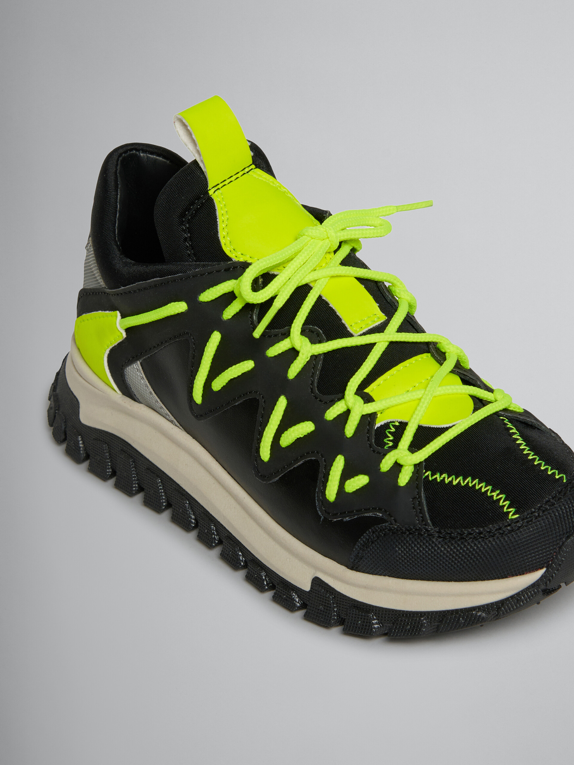 Black and fluorescent yellow running sneaker Marni