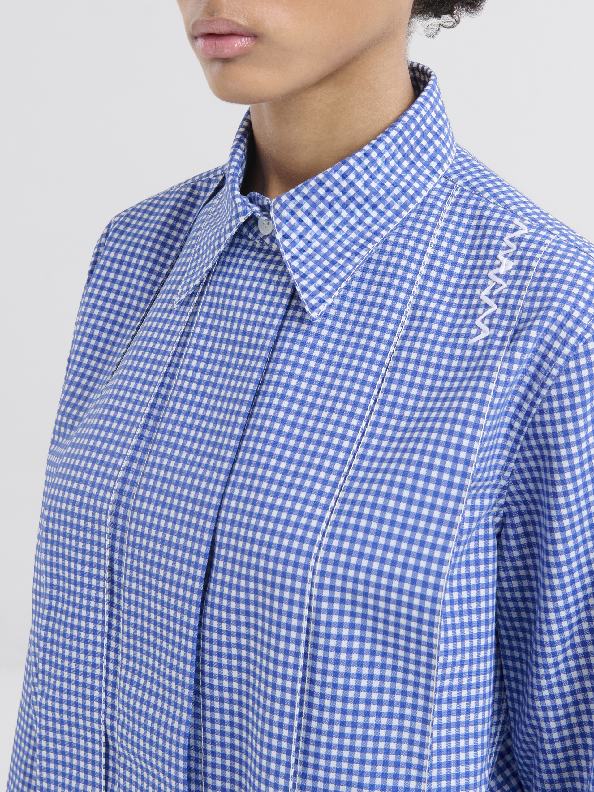 Camicia in mista lana a quadretti bianchi e blu - Camicie - Image 4