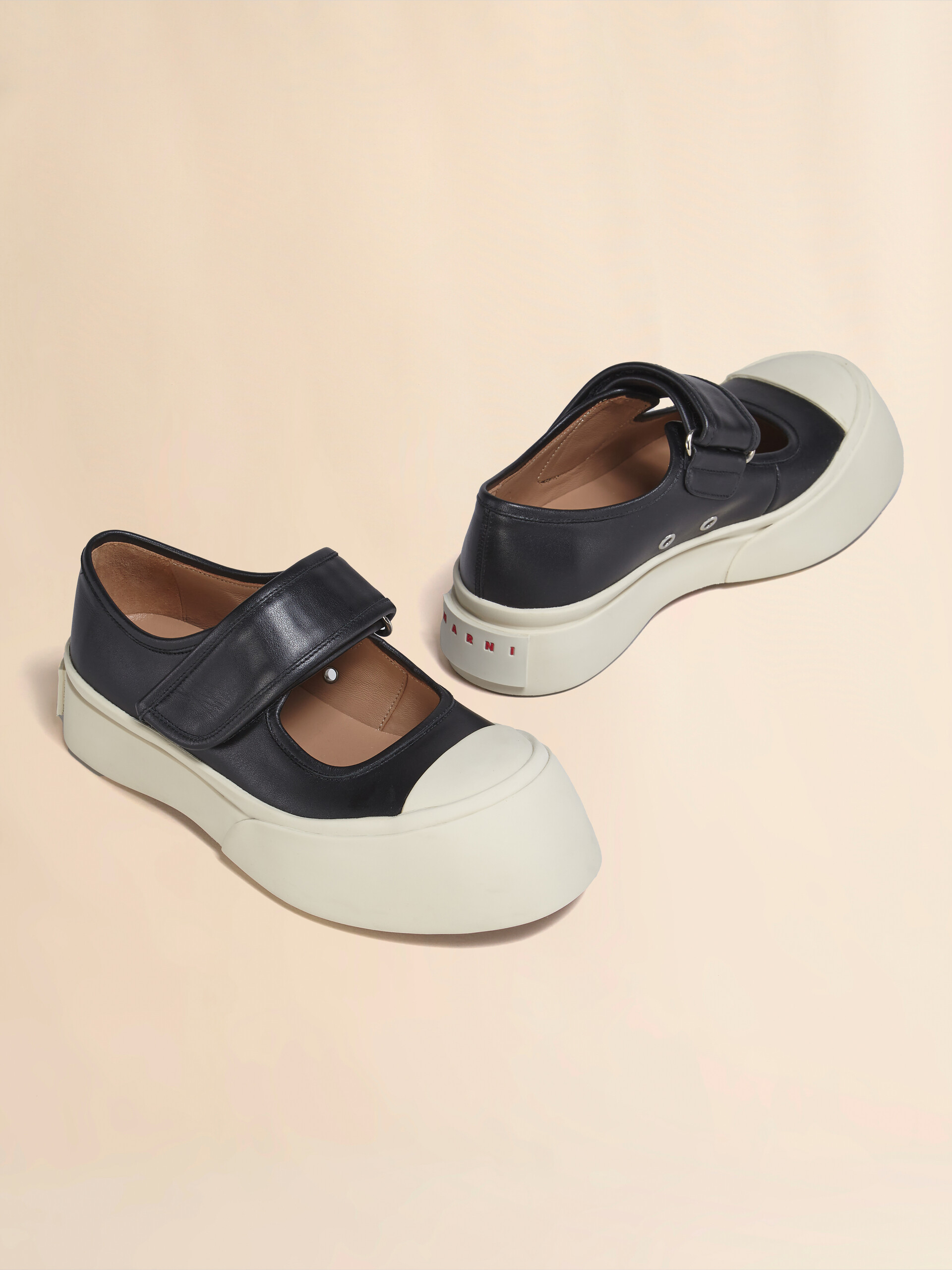 Sneaker Mary Jane in nappa azzurra - Sneakers - Image 5