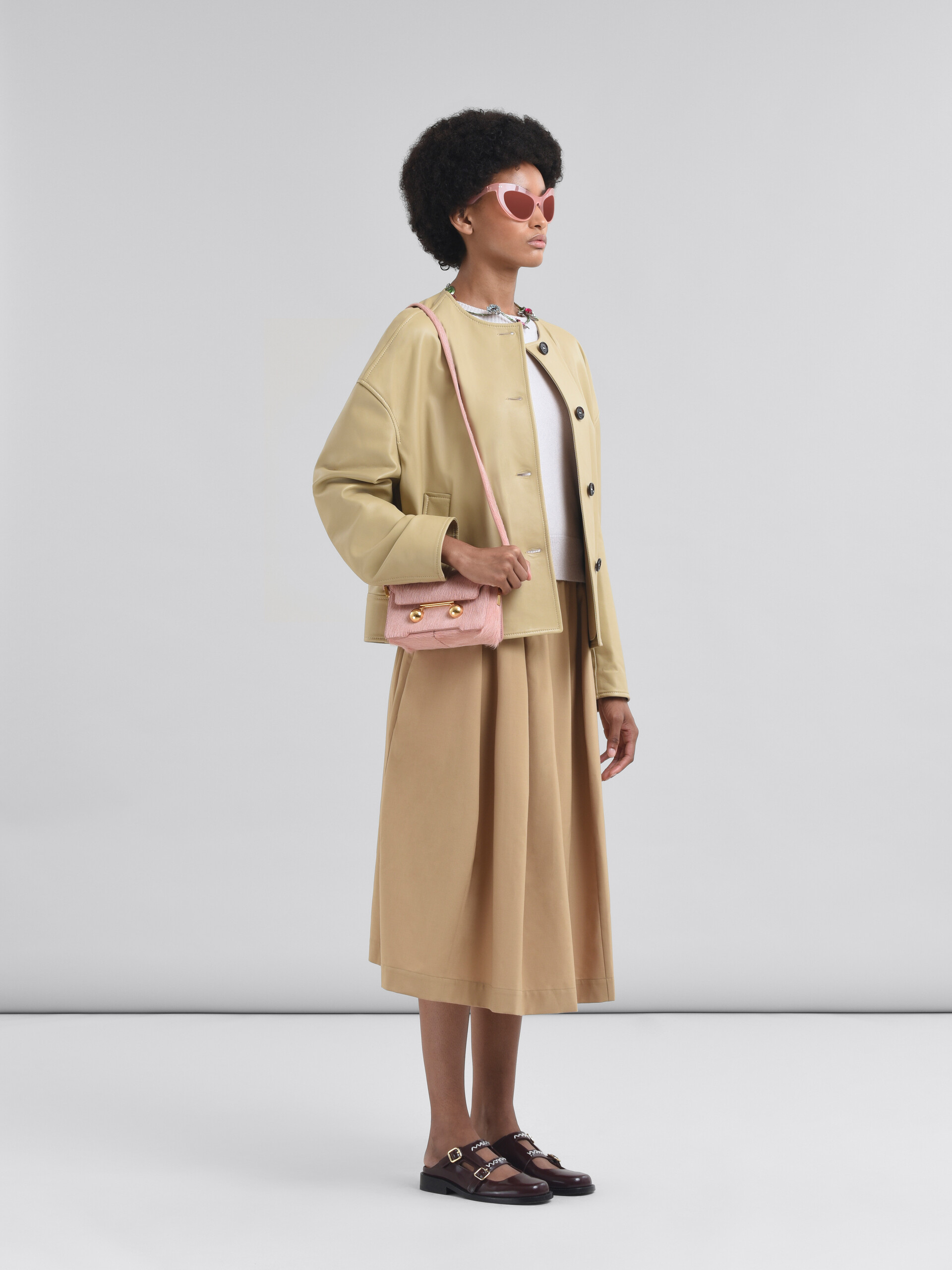 Giacca girocollo in nappa beige - Giacche - Image 6