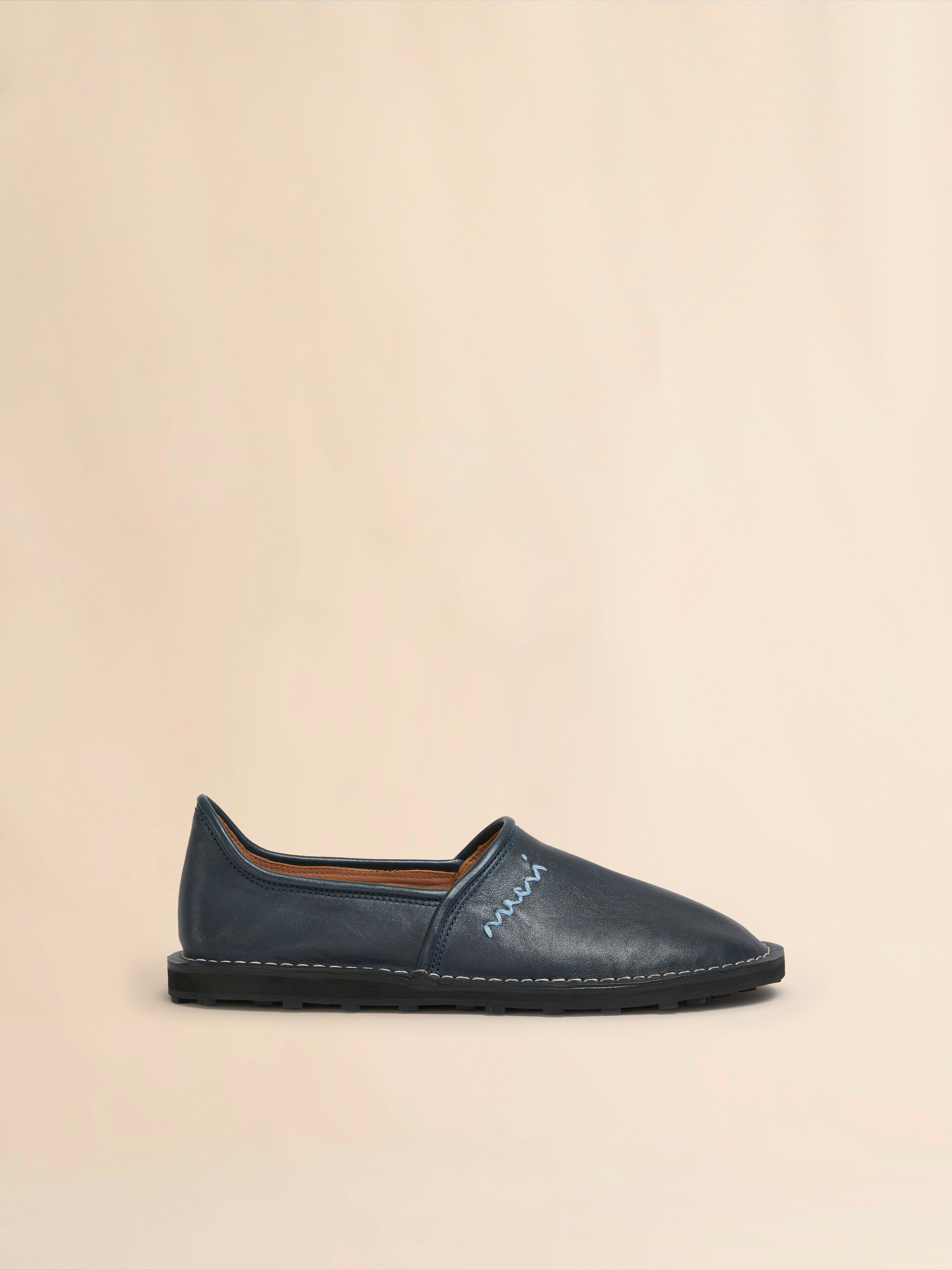 Mocassino slip on in pelle blu con ricamo Marni Symbol - Stringate - Image 1