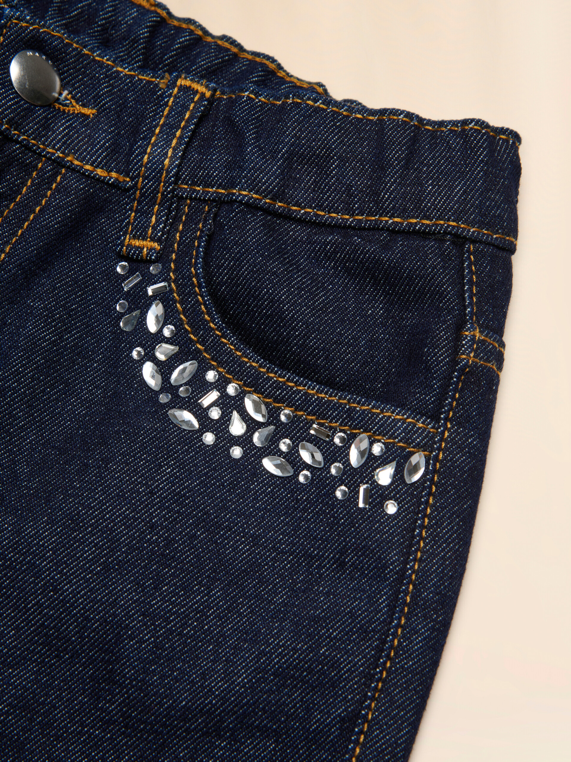 Jeans in denim scuro con rhinestones - Pantaloni - Image 4