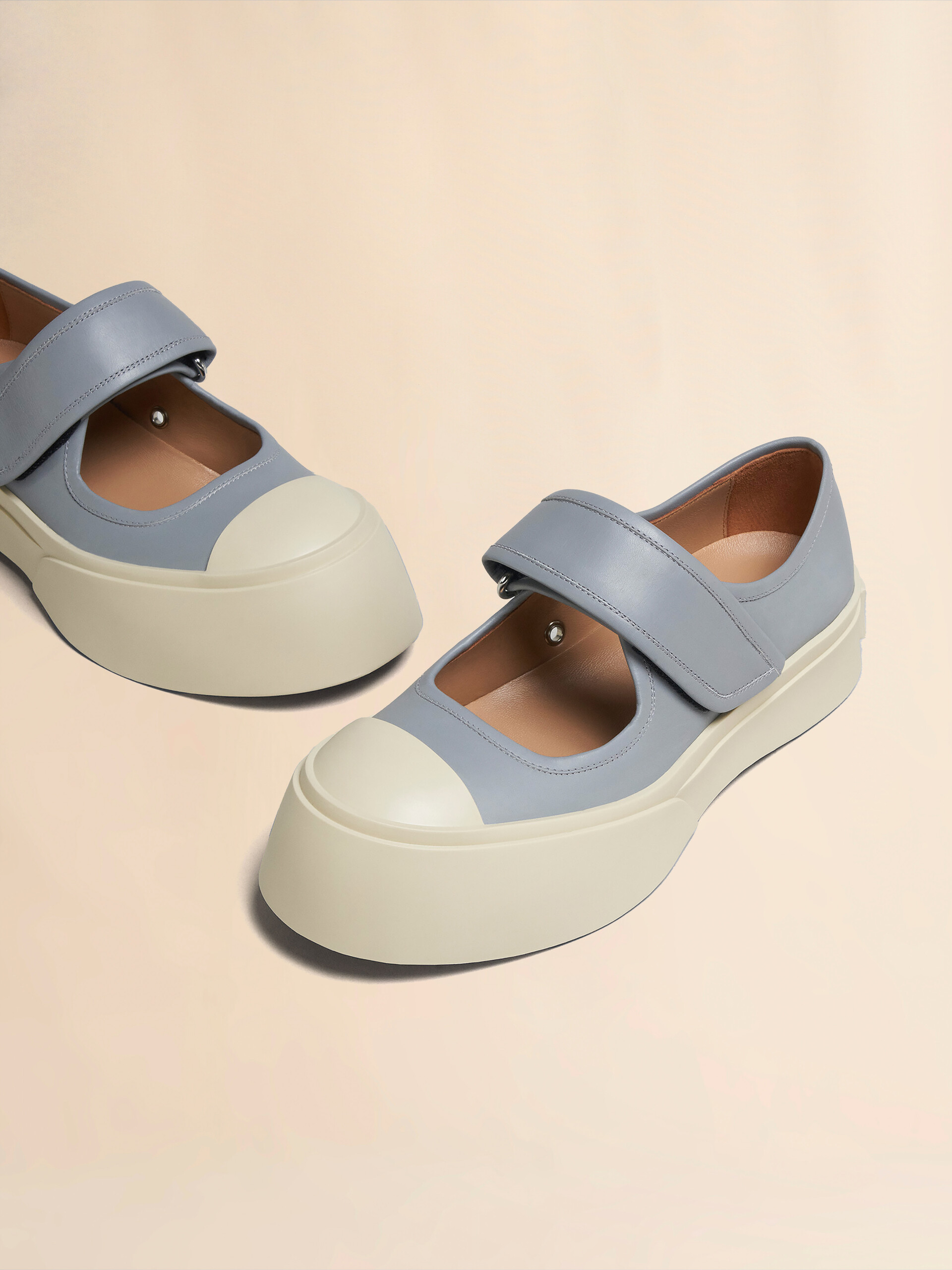 Sneaker Mary Jane in nappa azzurra - Sneakers - Image 5