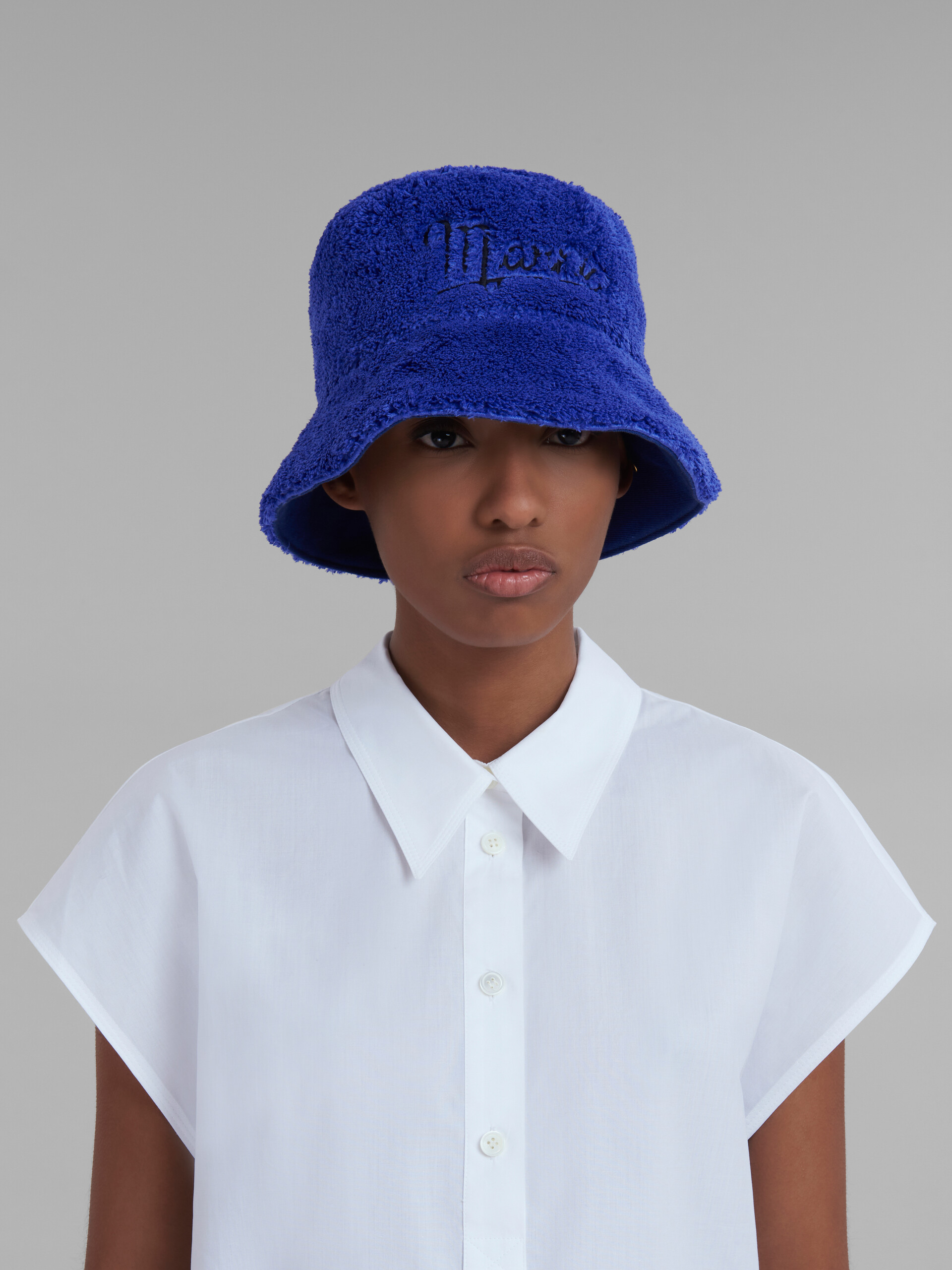Blue bucket hat with Marni logo | Marni