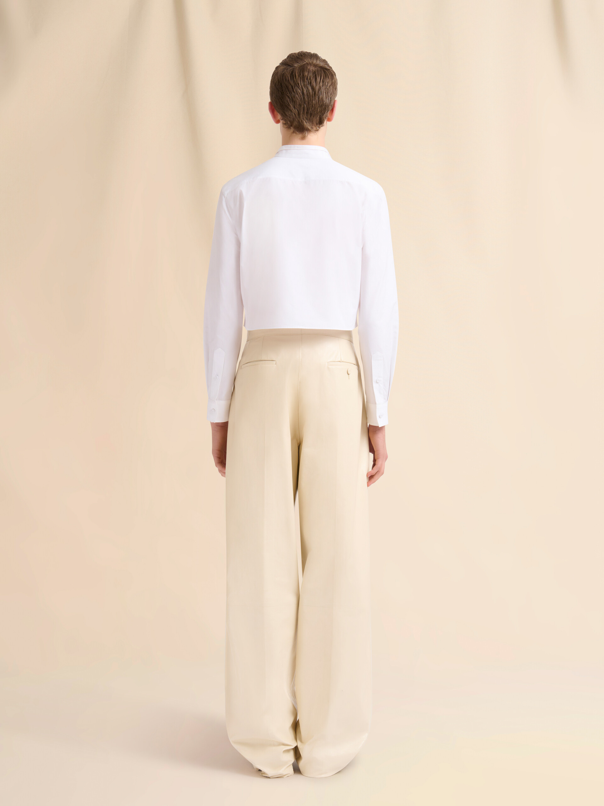 Pantaloni in nappa color crema con maxi pieghe - Pantaloni - Image 3