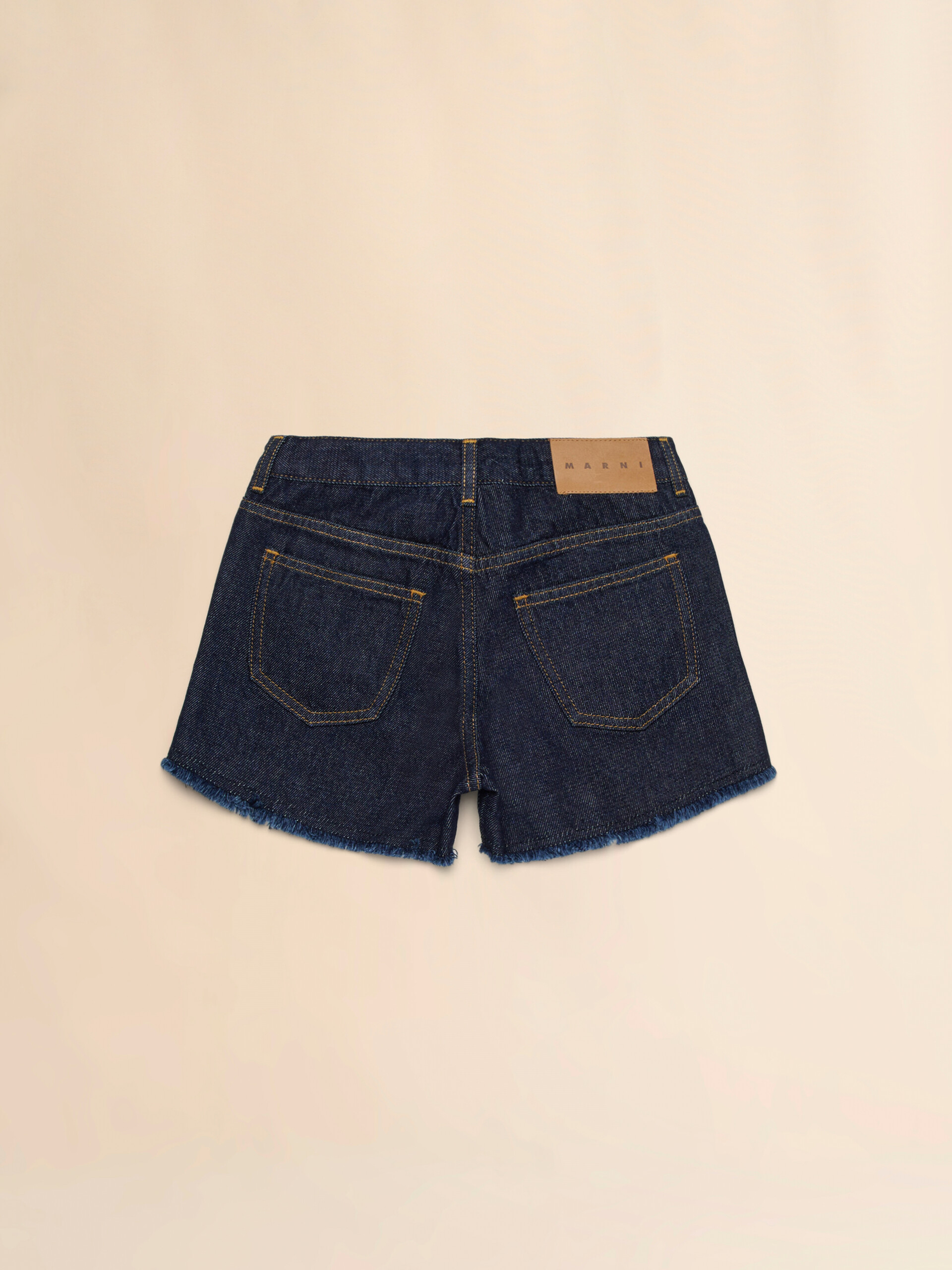 Shorts in denim scuro con rhinestones - Pantaloni - Image 2